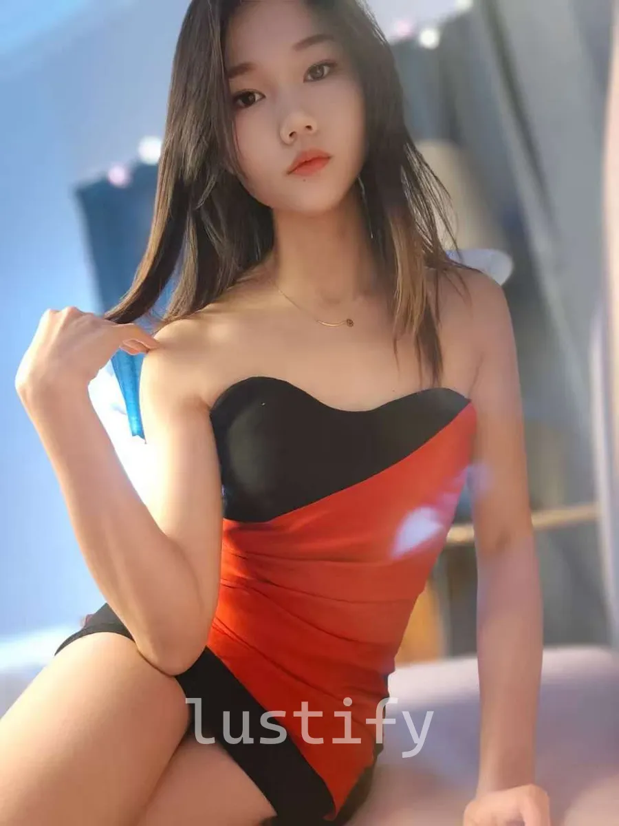 Photo 1 of Vivi