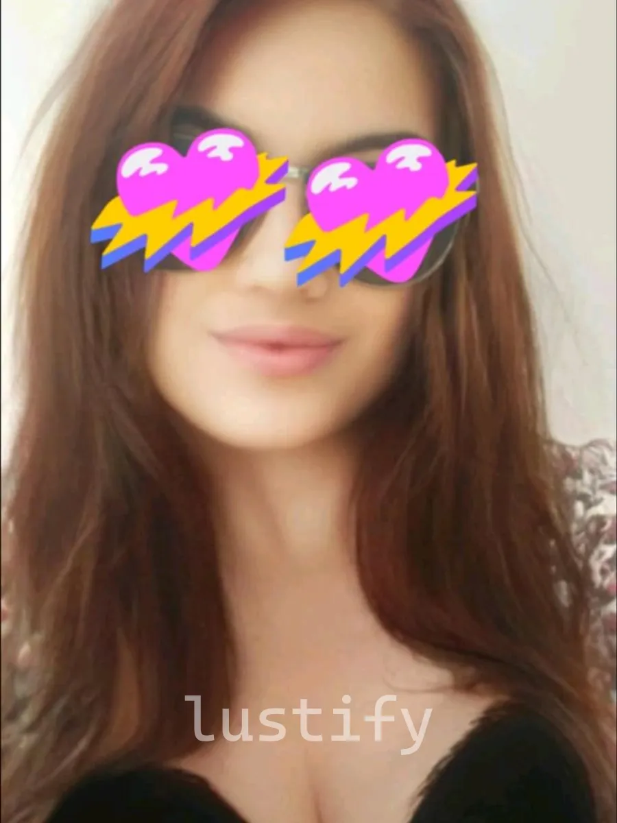 Photo 5 of Katie