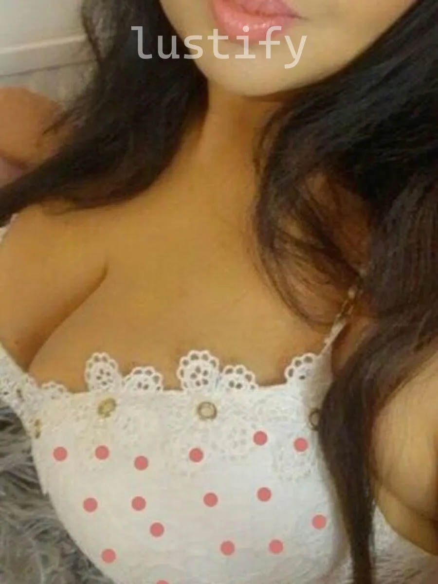 Photo 1 of Isha  Phone Sex Chat