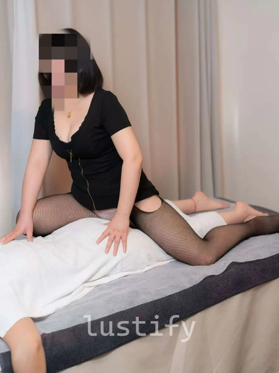 Photo 1 of Jane