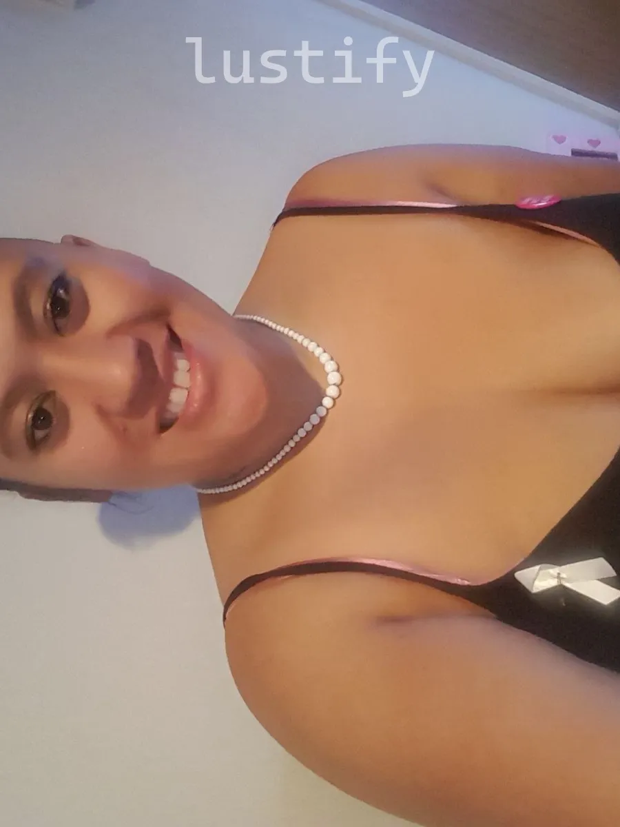 Photo 2 of SEXY FUN WITH BBW HARMONY!