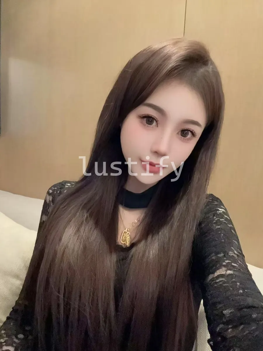 Photo 2 of Wendy