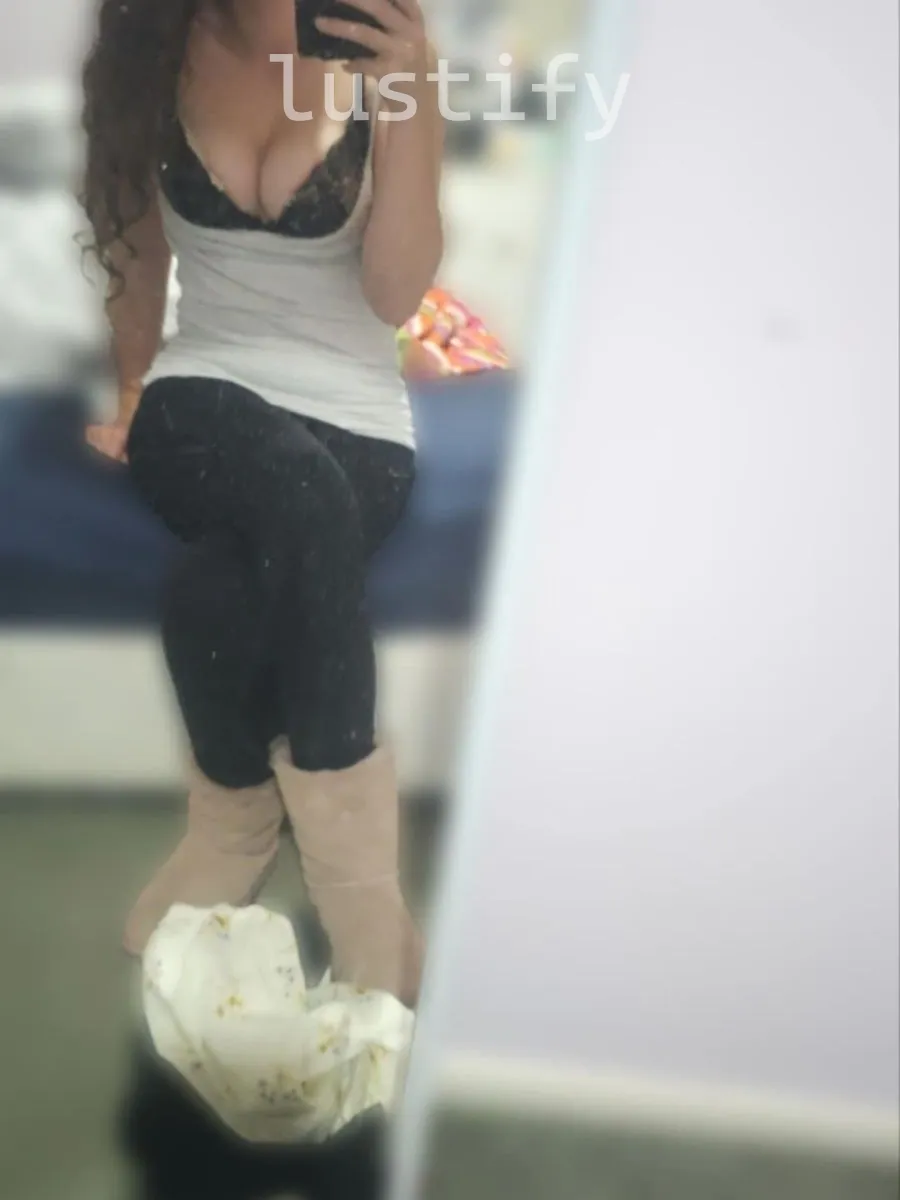 Photo 11 of Minnie