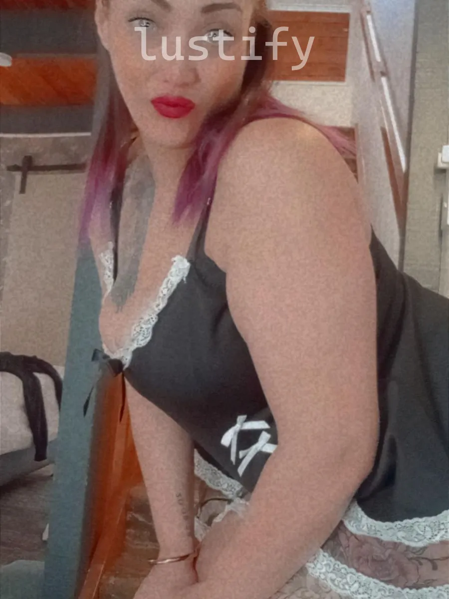 Photo 3 of Laady