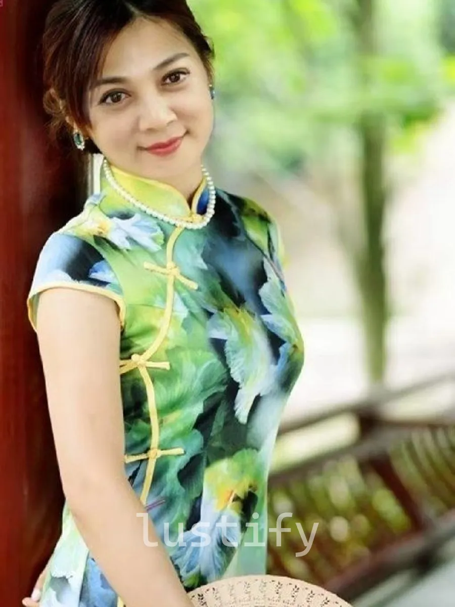 Photo 1 of Yummy  Lu
