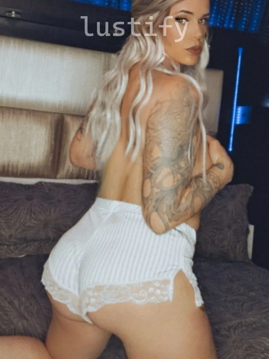 Photo 2 of Talia