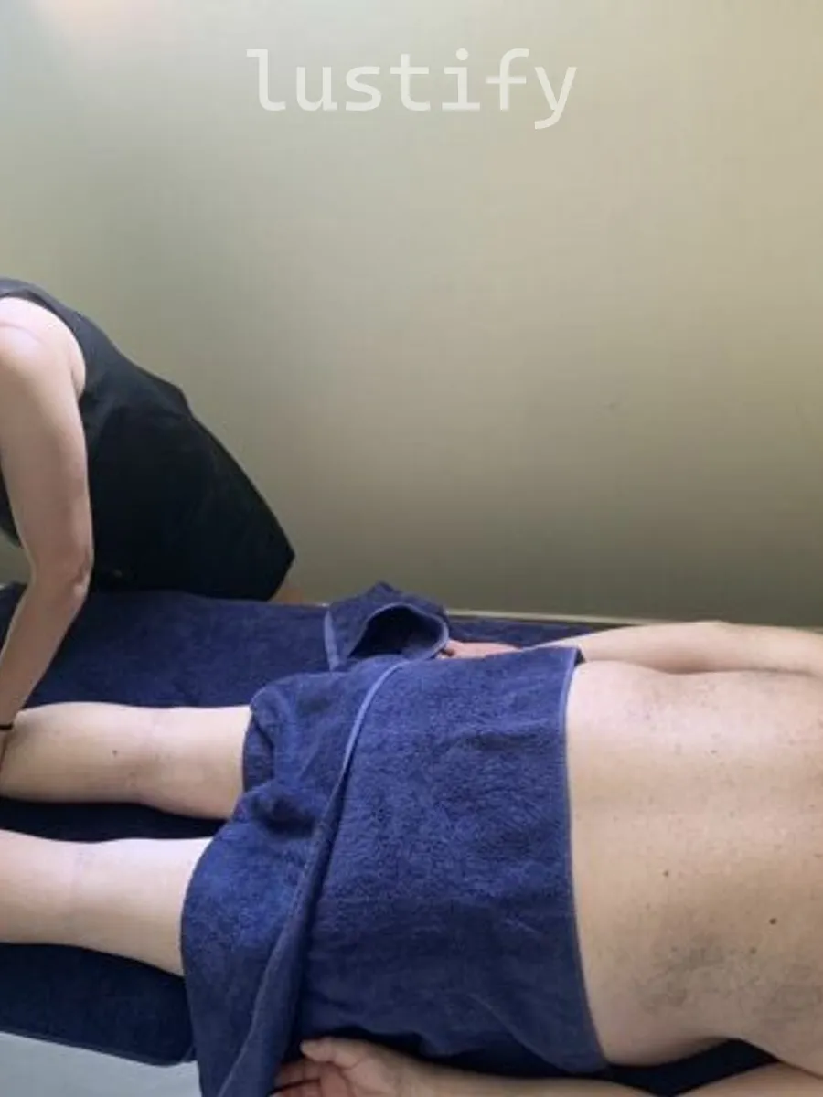Photo 1 of Maggies Magic Massage