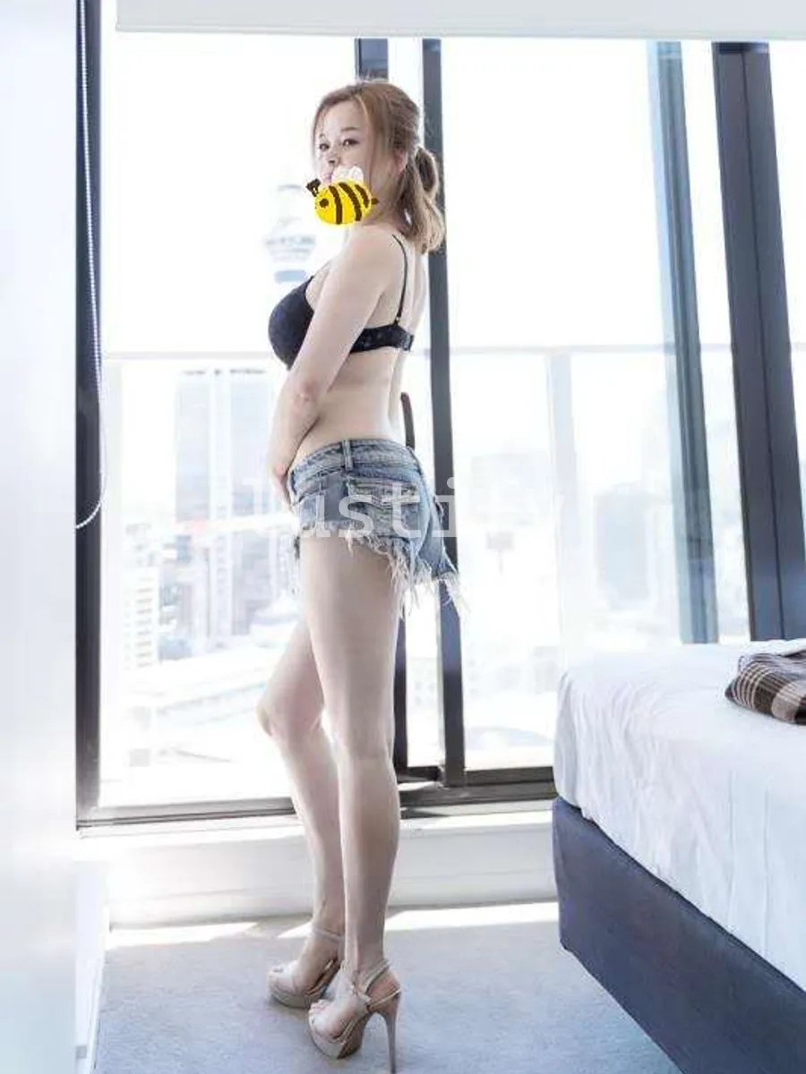 Photo 2 of Yezi