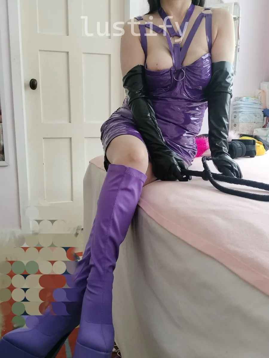 Photo 1 of Maria master ejaculation.