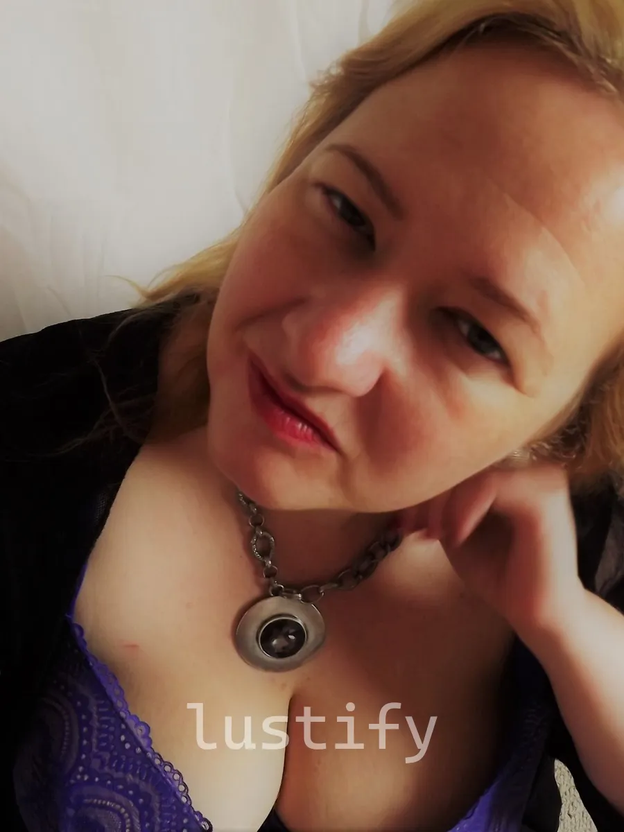 Photo 9 of CAROLINE CLAYTON