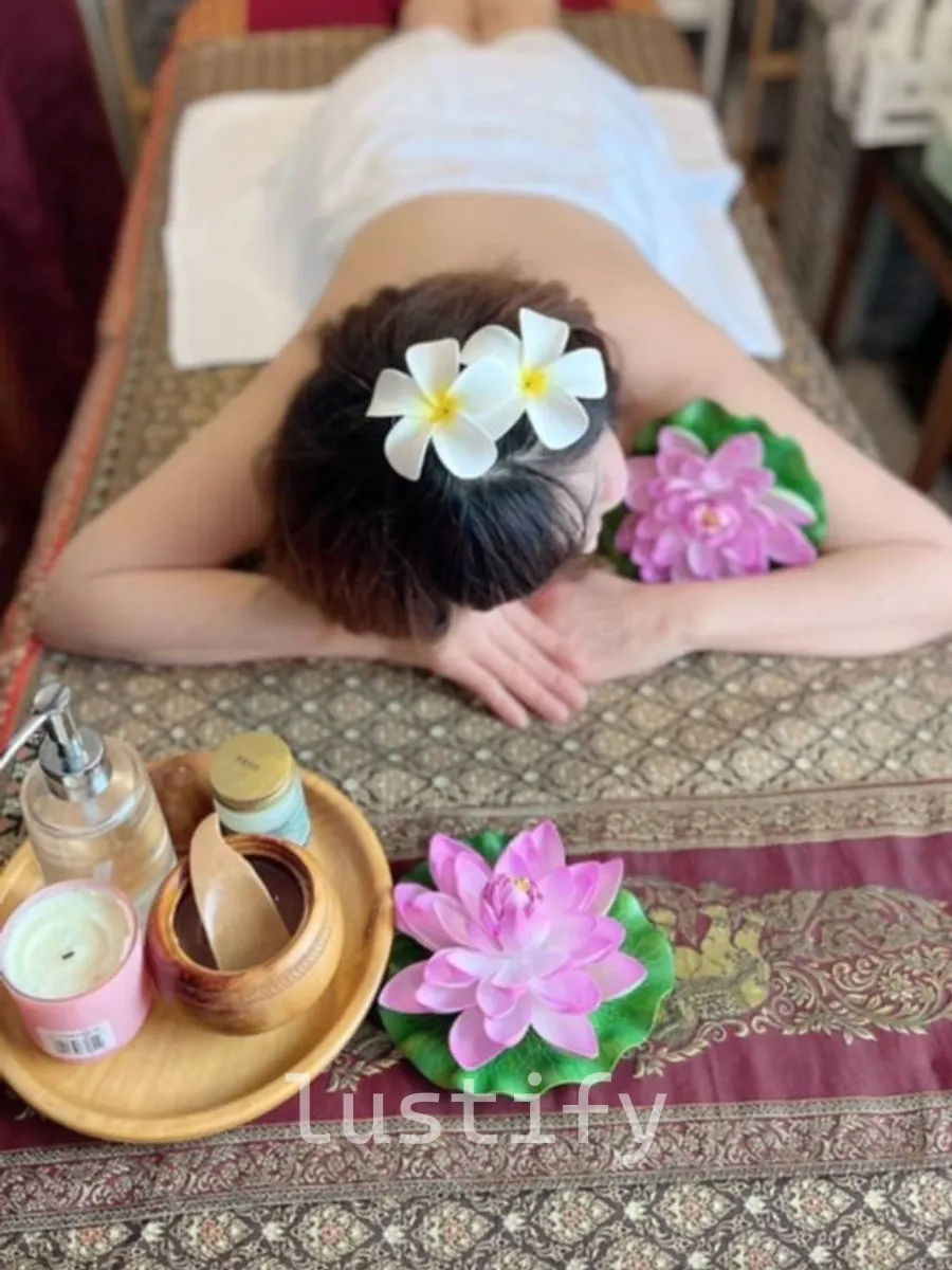 Photo 8 of Sasha Thai massage