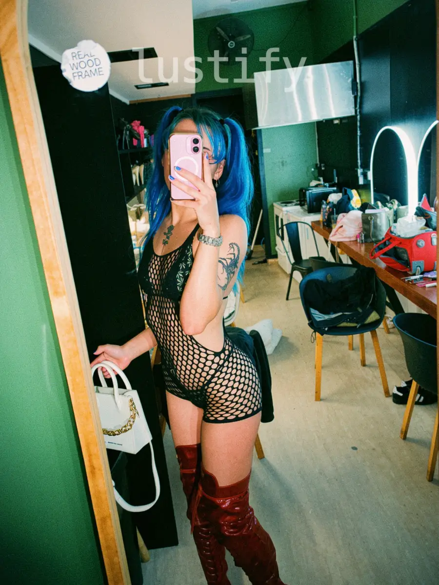 Photo 4 of Dahlia