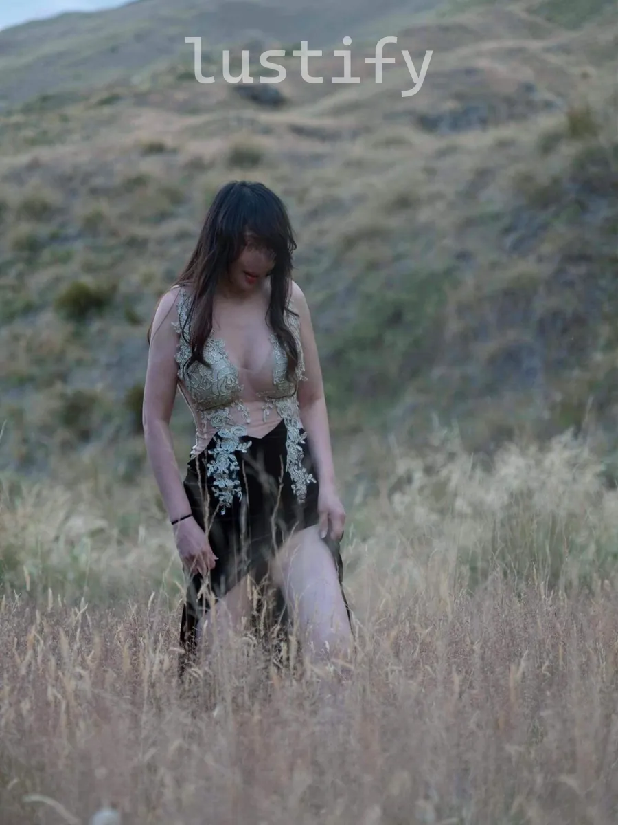 Photo 4 of Jacinta