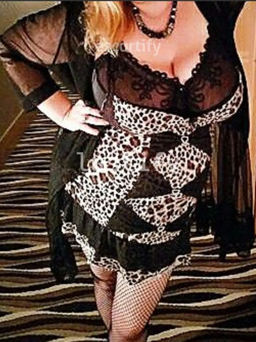 Photo 4 of CAROLINE CLAYTON