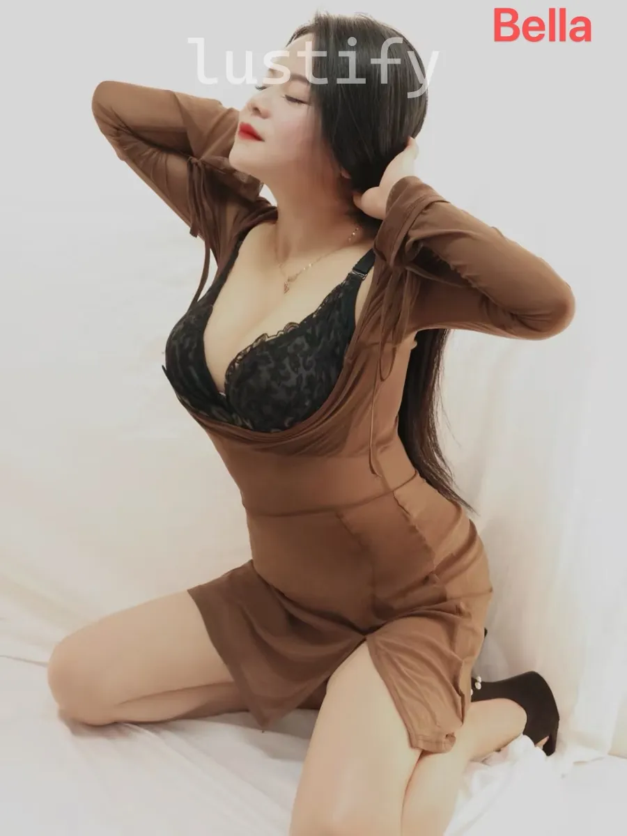 Photo 1 of Bella