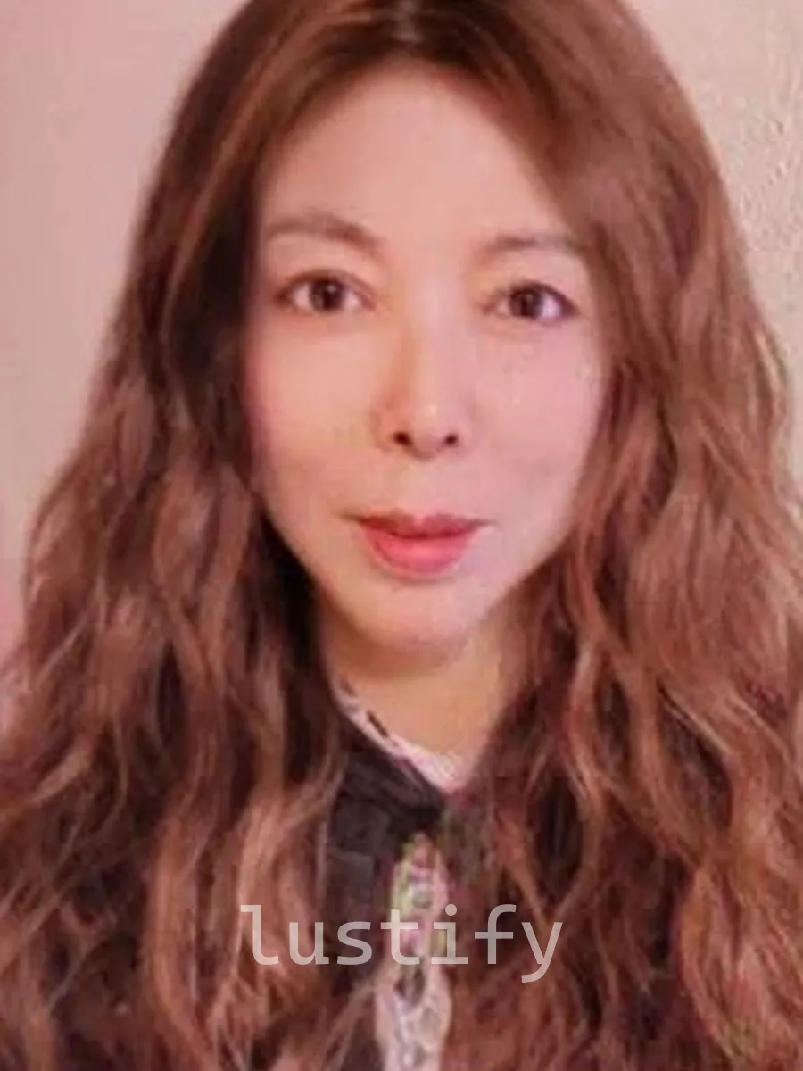 Photo 1 of Jenny