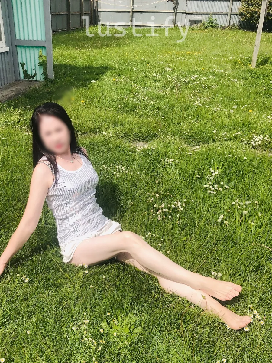 Photo 2 of Cindy