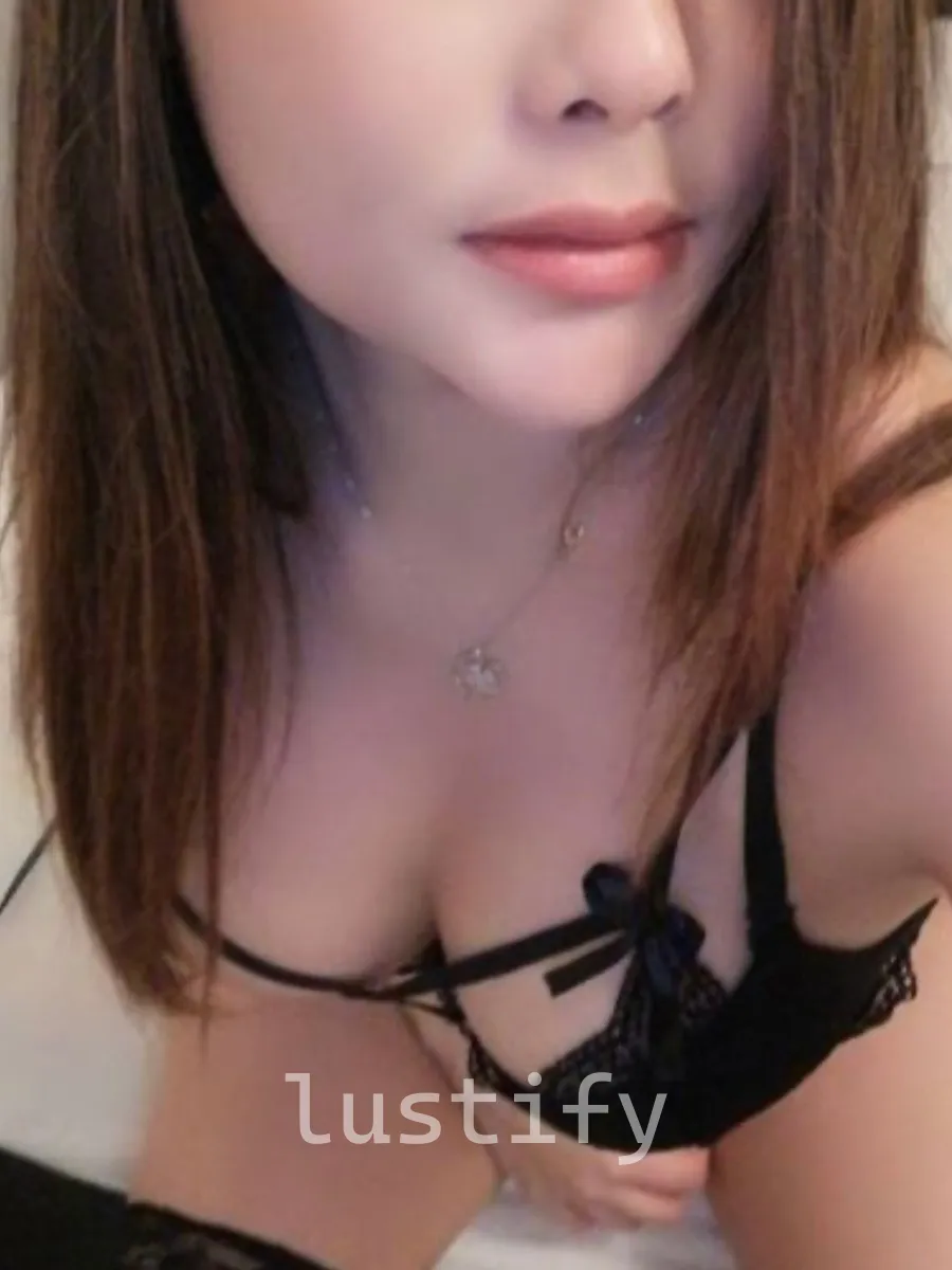 Photo 1 of Mimi