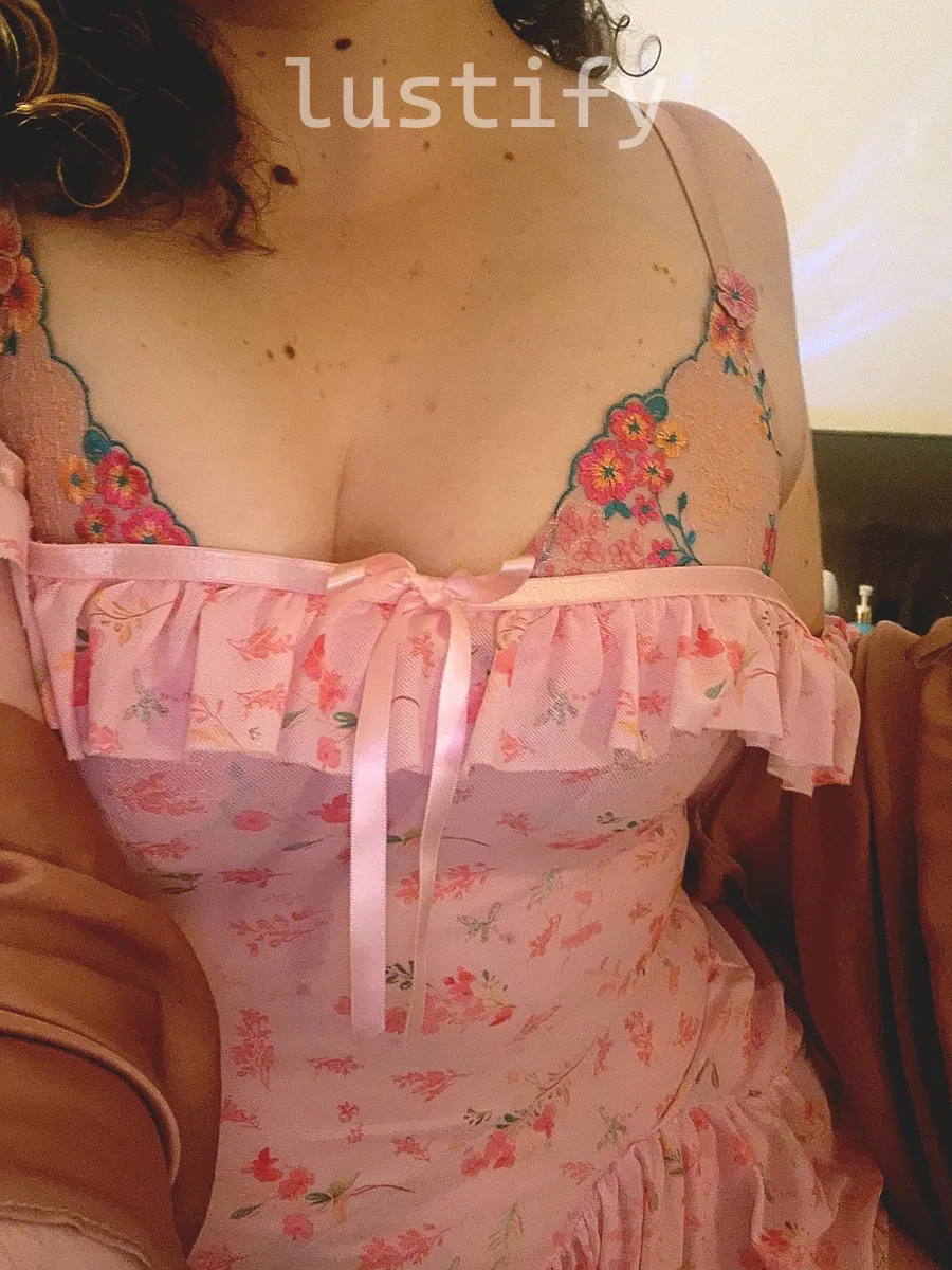 Photo 1 of *Lexi*